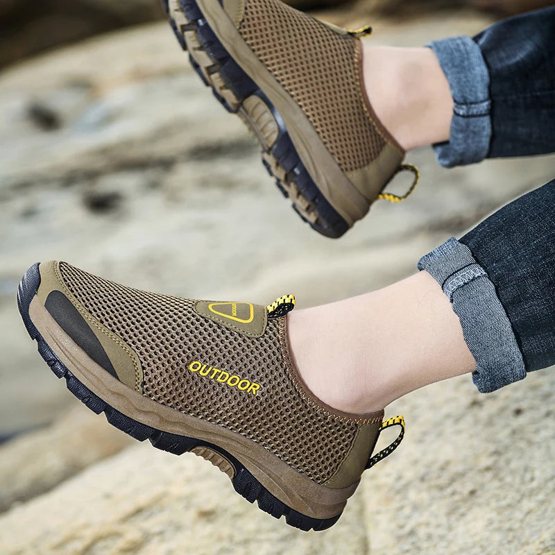 Tracking Casual Sneakers Luxury Brand High Quality Men's Shoe Hardloop Schoenen Manga Shoe Without Heels Men's Clogs Red Tennis