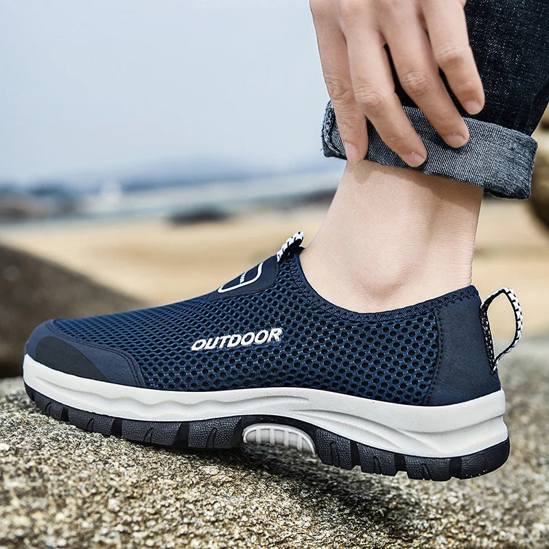 Tracking Casual Sneakers Luxury Brand High Quality Men's Shoe Hardloop Schoenen Manga Shoe Without Heels Men's Clogs Red Tennis