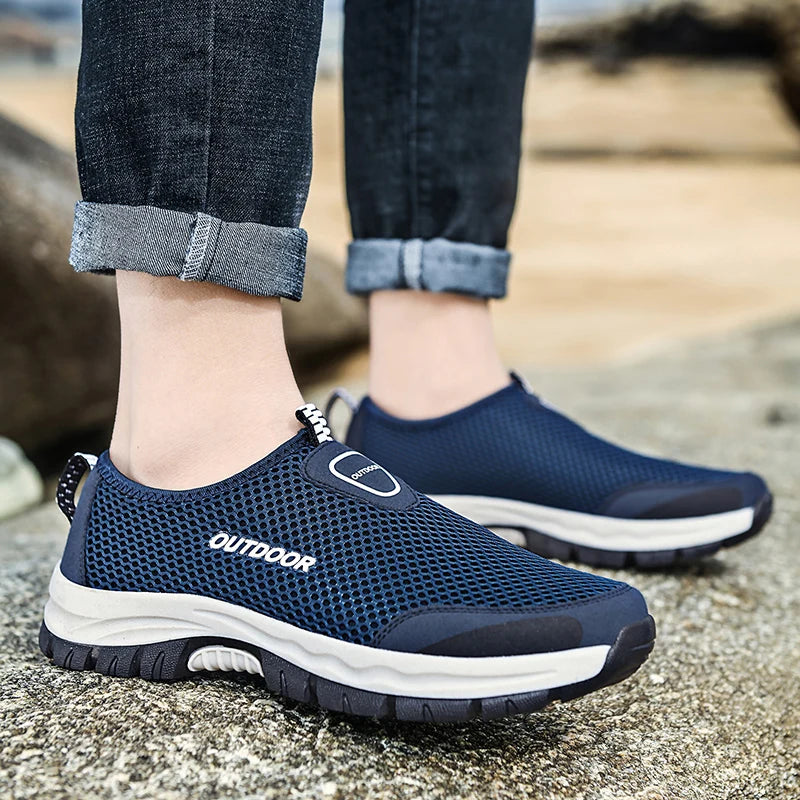 Tracking Casual Sneakers Luxury Brand High Quality Men's Shoe Hardloop Schoenen Manga Shoe Without Heels Men's Clogs Red Tennis
