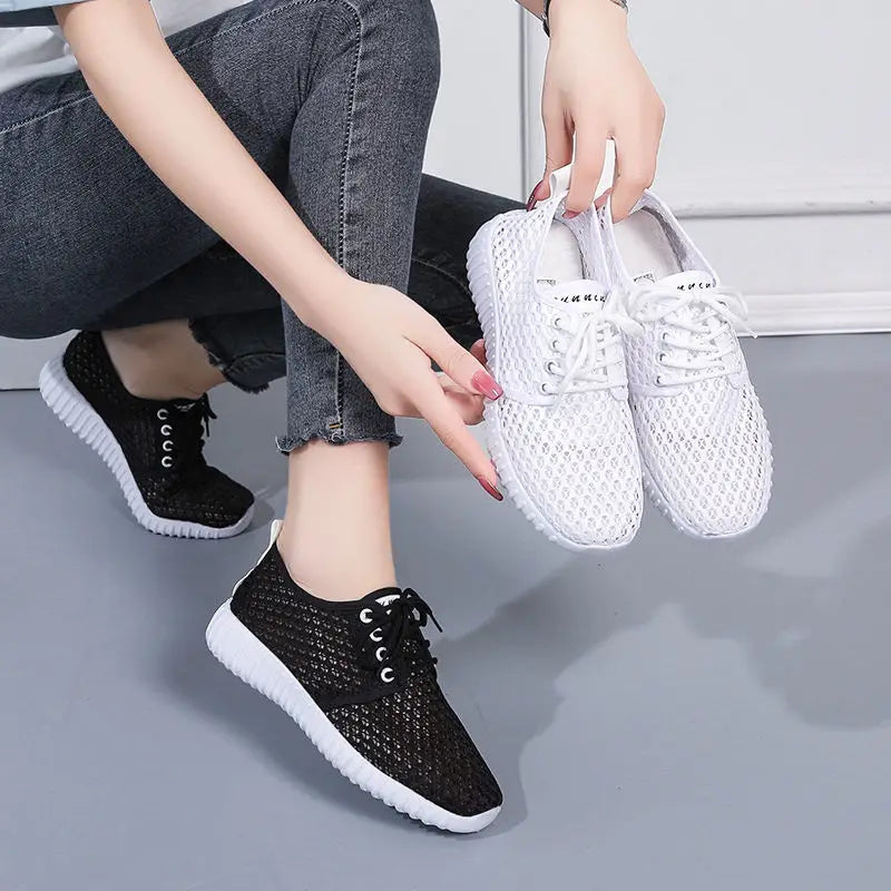 Breathable Mesh Shoes Ladies Summer Hollow Out Sports Casual Shoes Lightweight All-match Running Footwear Lace-up Sneakers Women