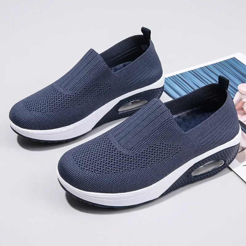 Women Knitted Mesh Sneakers Breathable Casual Sport Shoes Wedge Platform Rocking Shoes Increasing Ladies Vulcanized Shoes2024